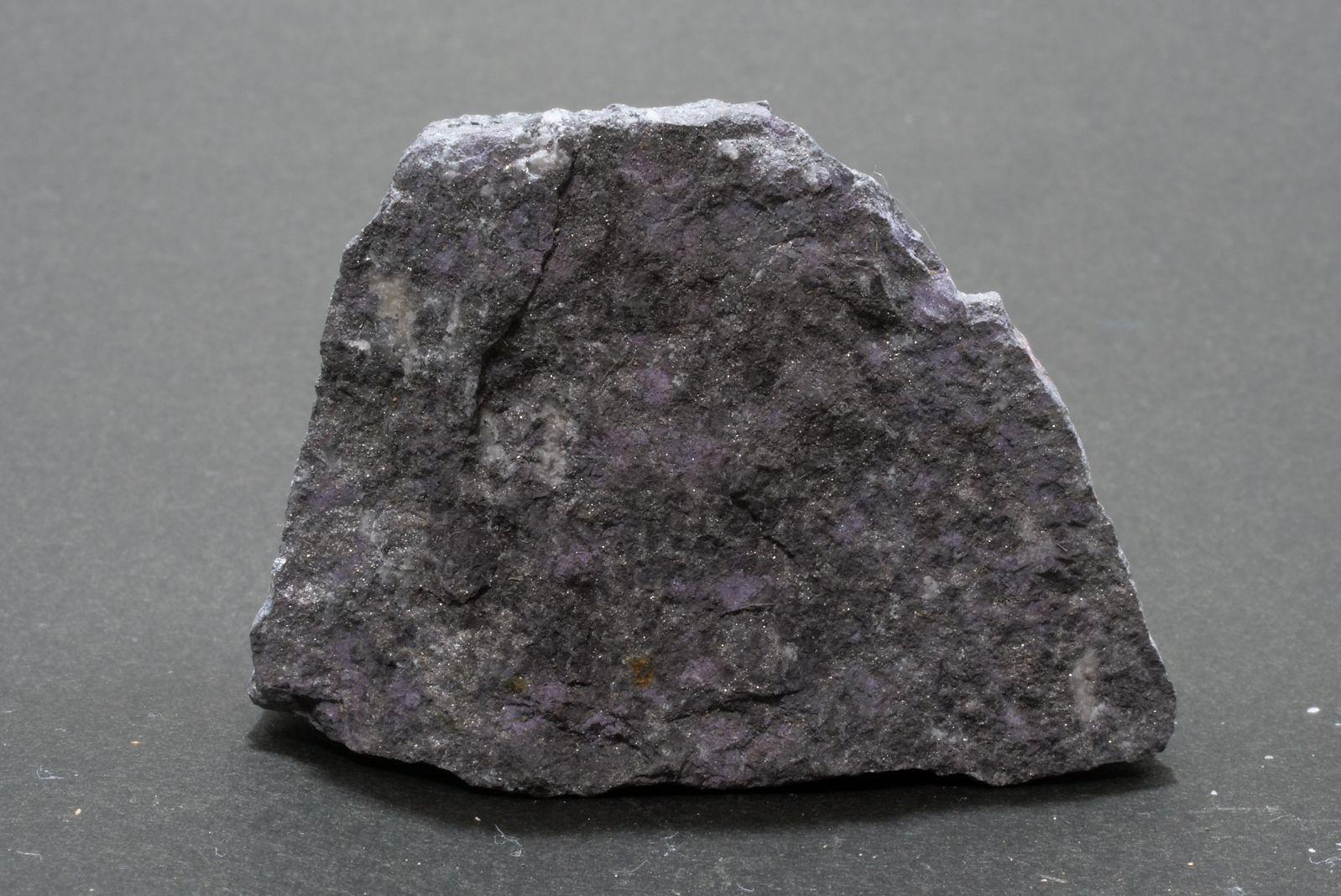 方砒コバルト鉱 (Skutterudite)